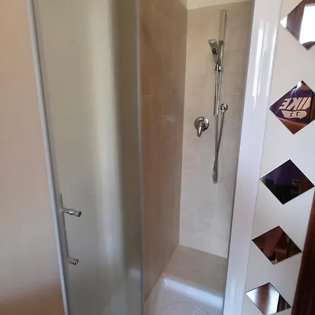 شقة Dimora Einaudi *