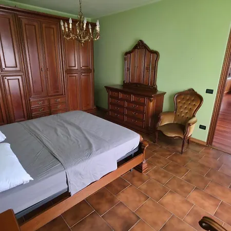 Dimora Einaudi Apartment *